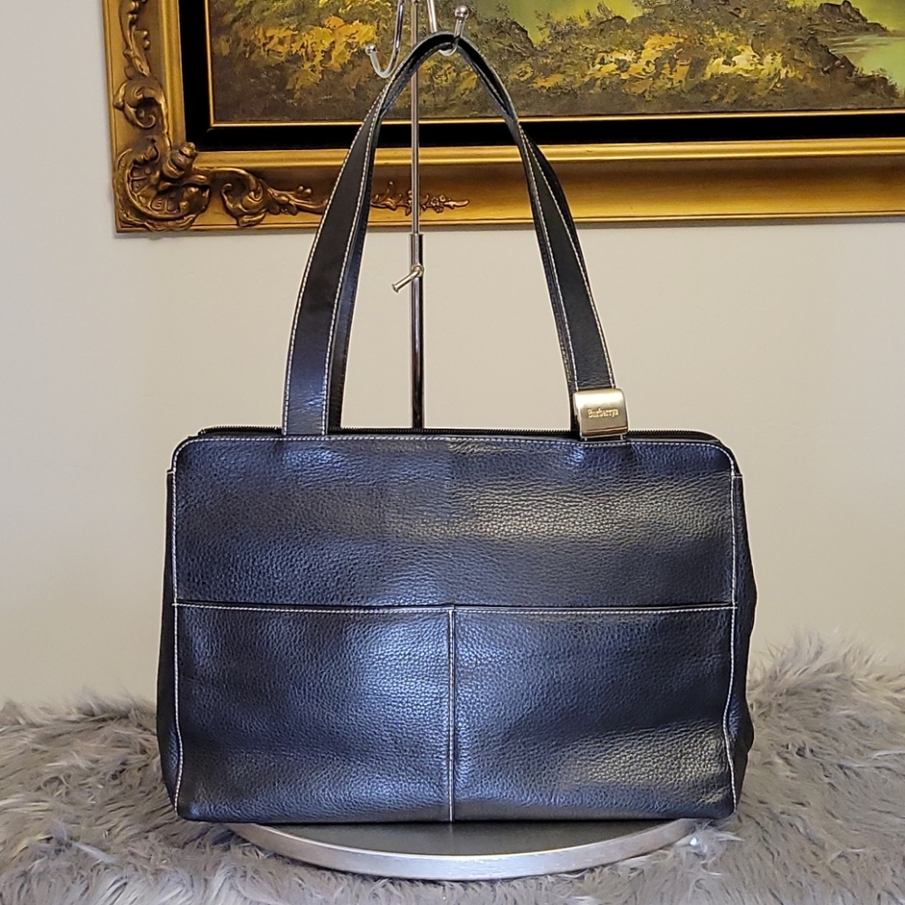 BURBERRYS Black Caviar leather shoulder bag